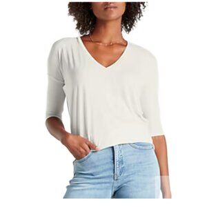 Relaxed V-Neck Three Quarter Sleeve London Tee - SZ Small - NWT